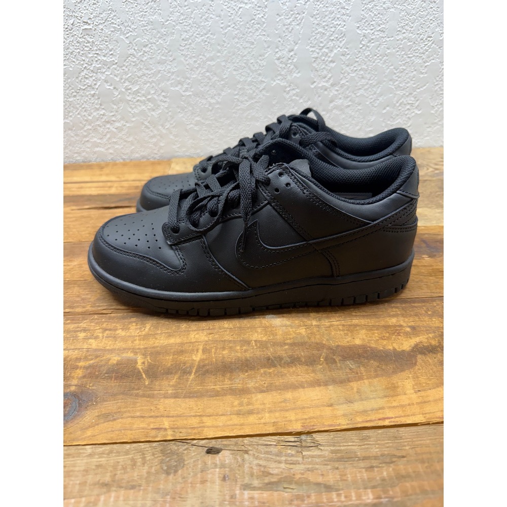 Nike Dunk Low Triple Black GS DH9765-003 Boys Size 6Y Women 7.5 Sneakers